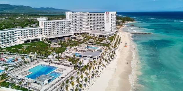 Hotel Riu Palace Aquarelle
