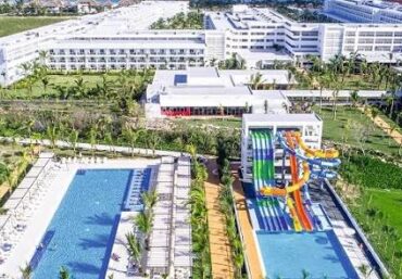 Hotel Riu República